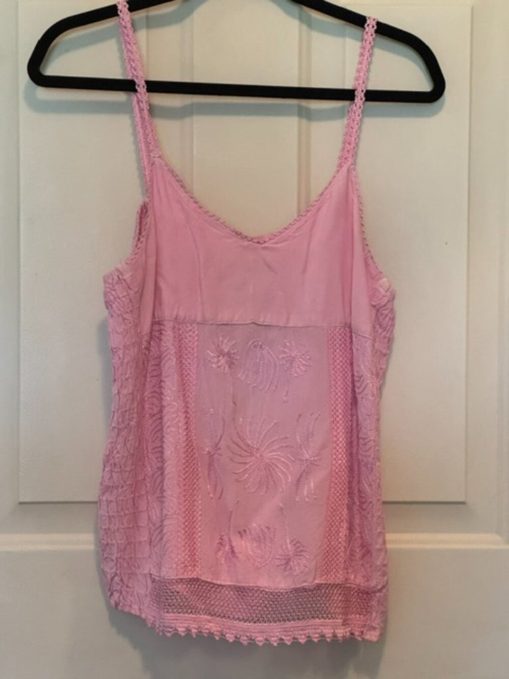 NWT Just Cruising Pink Embroidery Tank Top sz L / XL